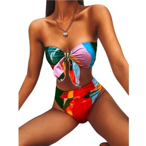 Graphic Swimsuit Tie Front Bandeau and High Waist Panty Bikini Set